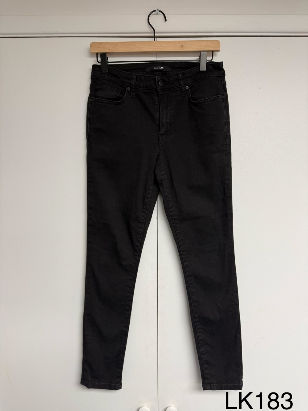 Joe’s Jeans The Brixton Black Straight Leg Jeans Size 28